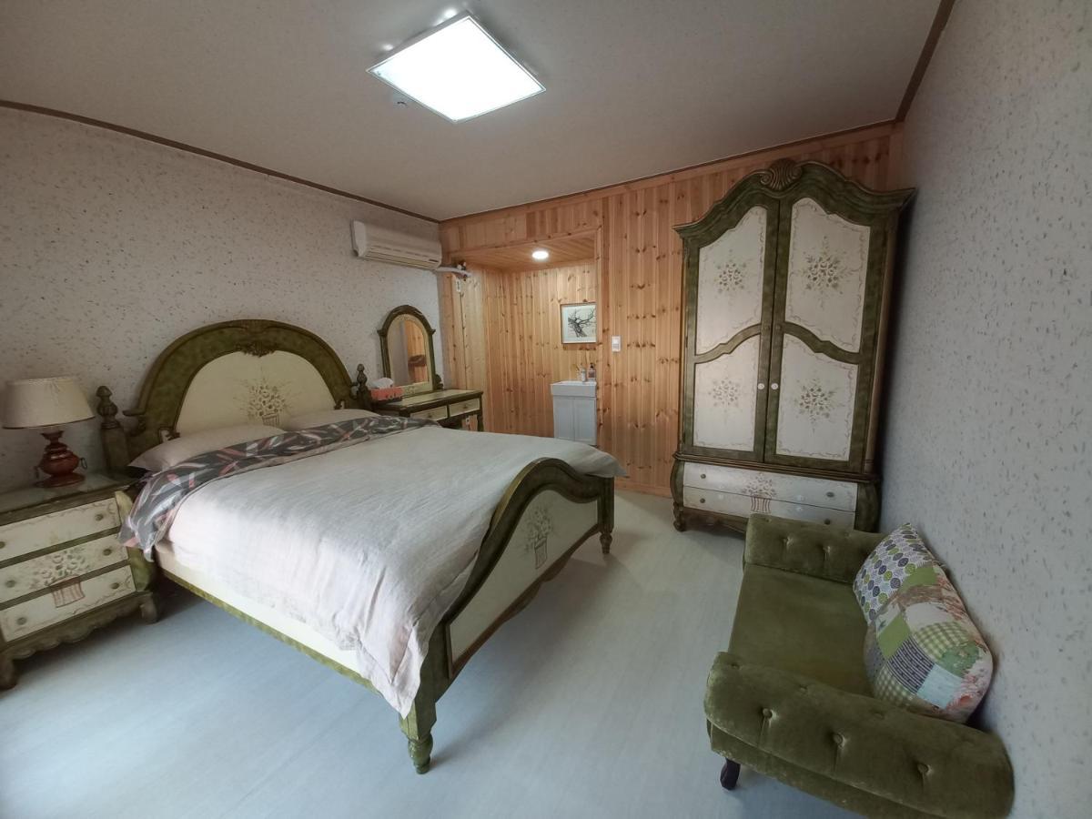 Wolyeongchae Hotel Andong Exterior foto
