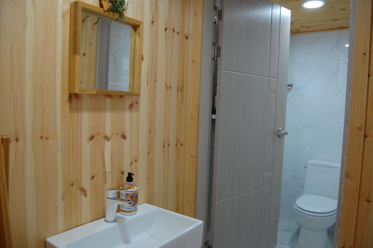 Wolyeongchae Hotel Andong Exterior foto